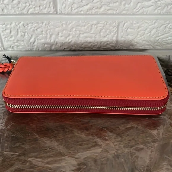 FLORENTINE LARGE ZIP AROUND WRISTLET - Picture 8 of 14